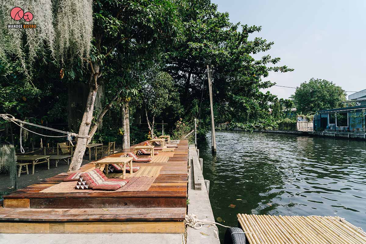 Poomjai Garden ภูมิใจการ์เด้นท์ - ร้านคาเฟ่ในสวนลิ้นจี่ พักผ่อนกับบรรยากาศธรรมชาติ ท่ามกลางต้นไม้นานาพันธุ์