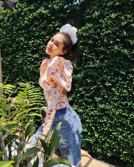 ส่องแฟชั่นแม่ชม ชมพู่ อารยา คุณแม่ที่แซ่บที่สุดแห่งยุค 2020