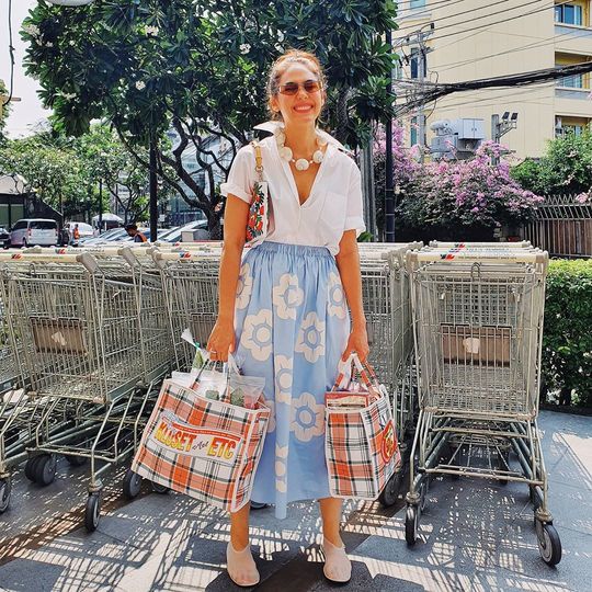 ส่องแฟชั่นแม่ชม ชมพู่ อารยา คุณแม่ที่แซ่บที่สุดแห่งยุค 2020