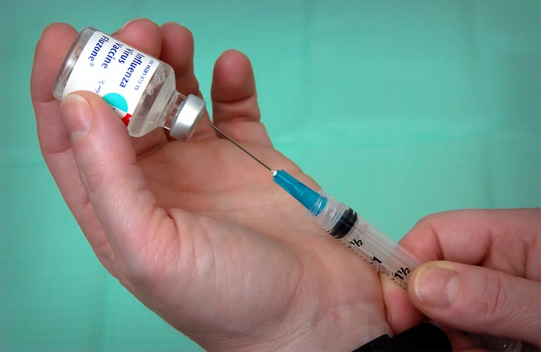 เรื่องที่ไม่ควรละเลย! 9 วัคซีนจำเป็น สำหรับนักท่องเที่ยว ก่อนออกเดินทางท่องโลก