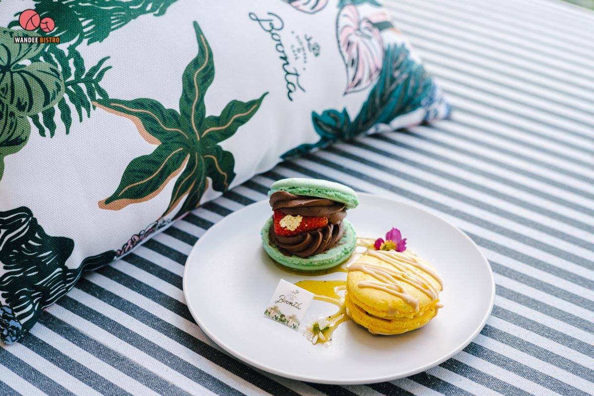 Boonta Flowers & Cafe คาเฟ่ดอกไม้เอาใจสายฟรุ้งฟริ้ง