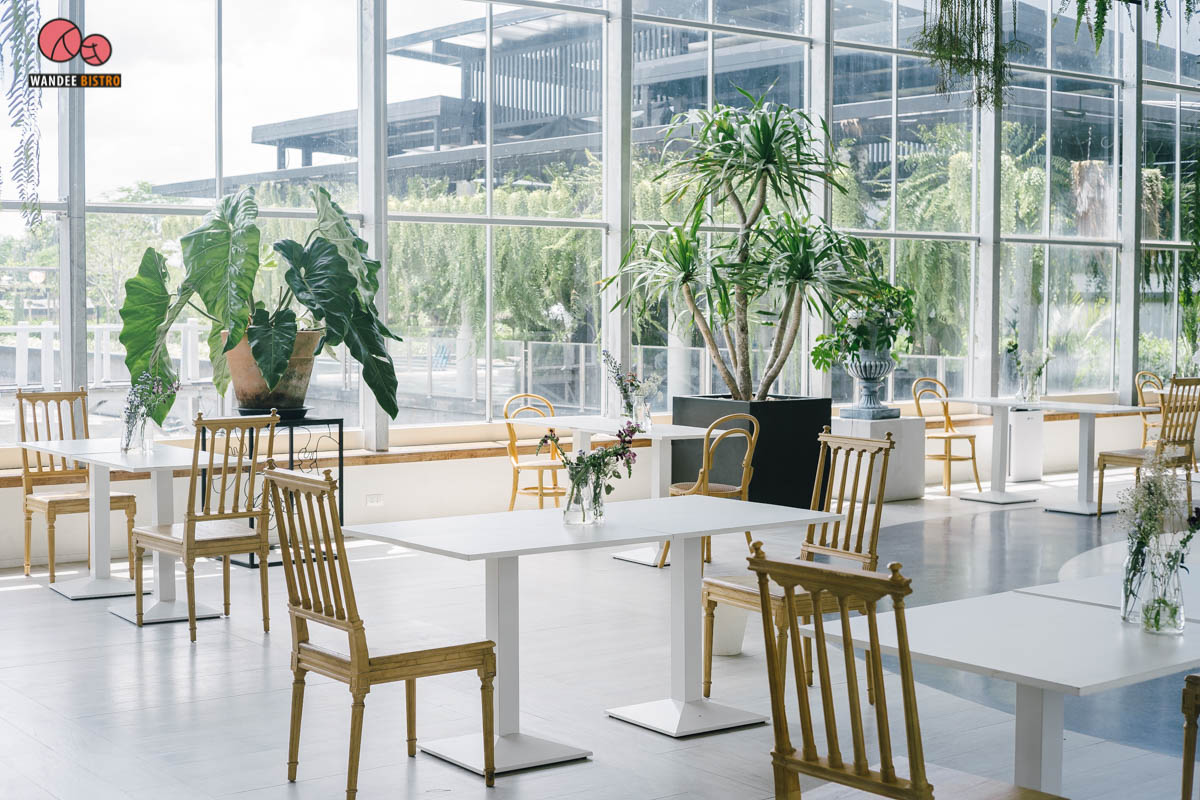 Boonta Flowers & Cafe คาเฟ่ดอกไม้เอาใจสายฟรุ้งฟริ้ง