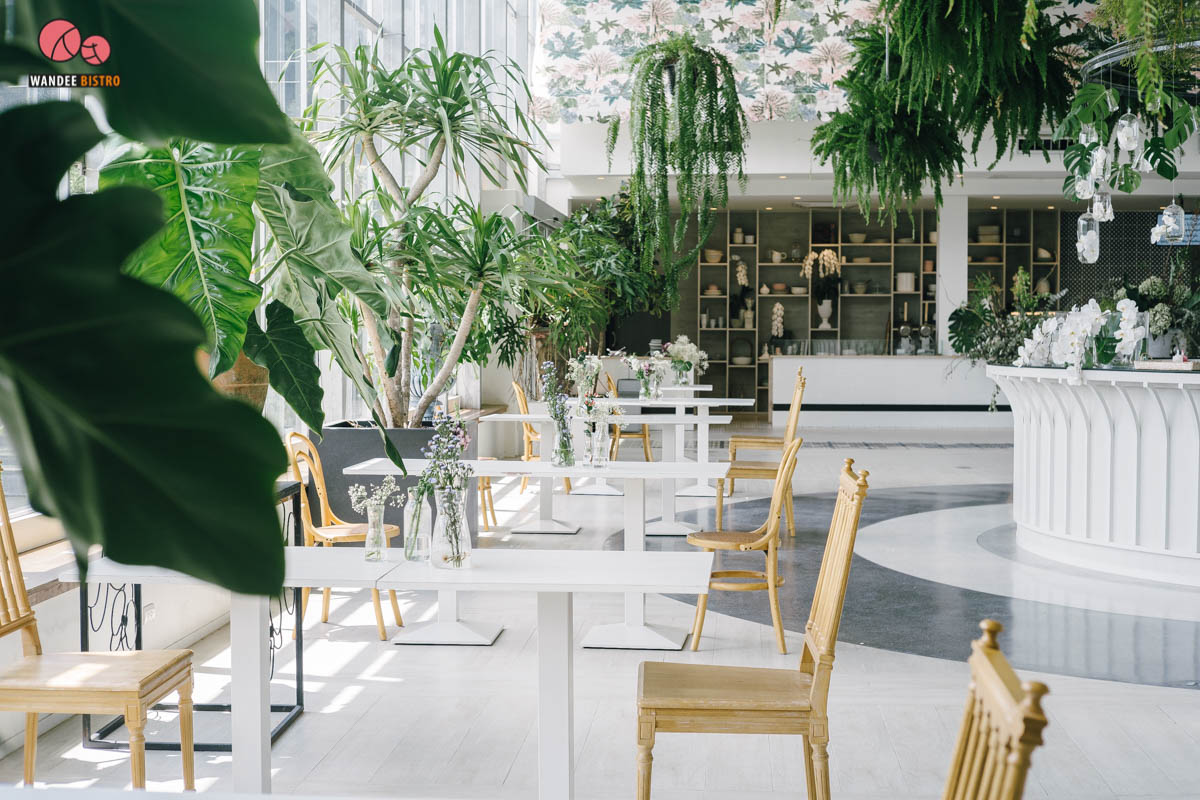 Boonta Flowers & Cafe คาเฟ่ดอกไม้เอาใจสายฟรุ้งฟริ้ง