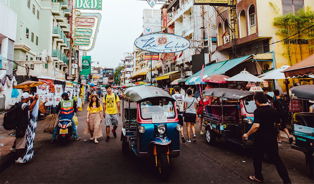 สถานที่ในกรุงเทพ ที่เปิดให้บริการได้ หลังผ่อนปรนมาตรการระยะที่ 4 และเงื่อนไขในการใช้บริการ