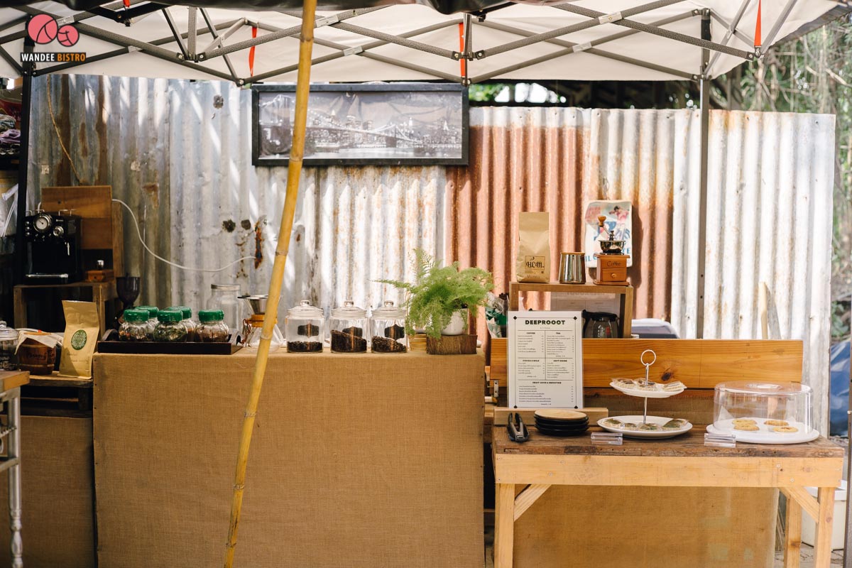 Deep Root Cafe ดิบ เท่ ในย่านสมเด็จเจ้าพระยา Deep Root Cafe ดิบ เท่ ในย่านสมเด็จเจ้าพระยา