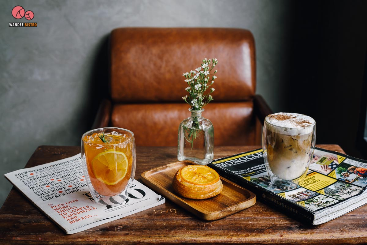 Black Wood café คาเฟ่แอนด์สตูดิโอ