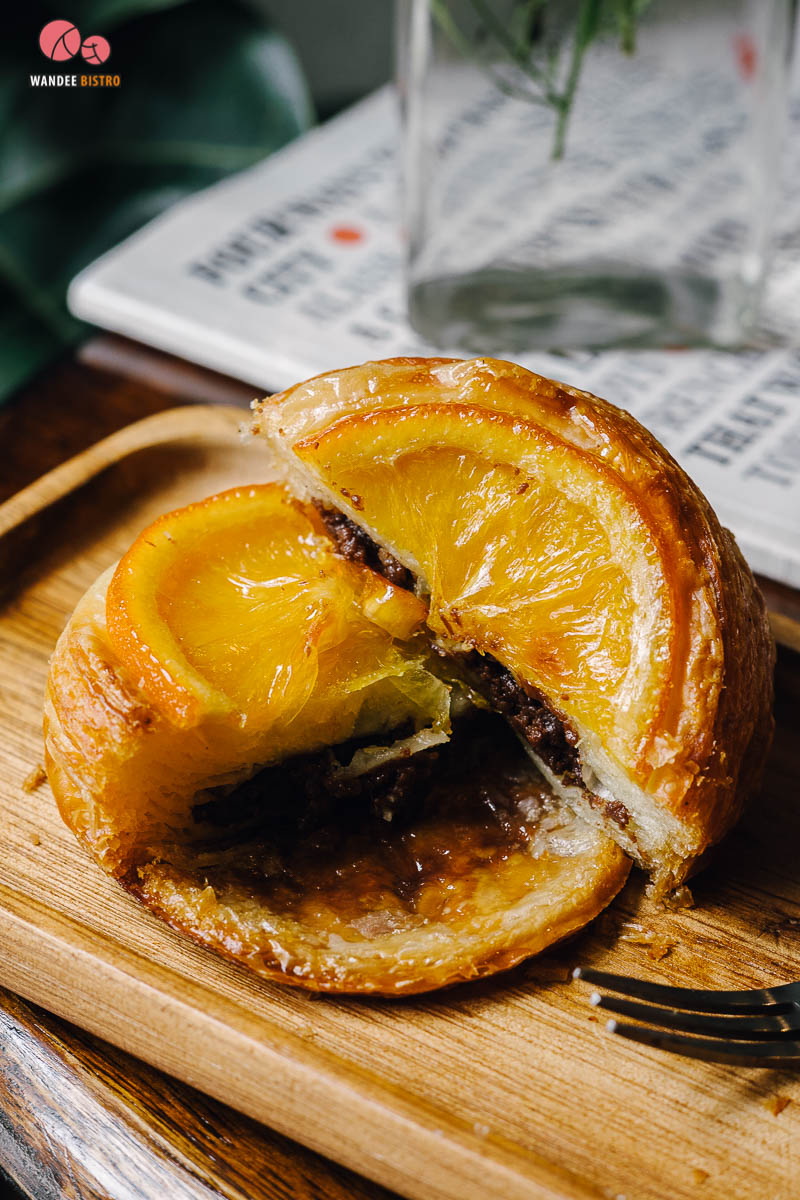 Black Wood café คาเฟ่แอนด์สตูดิโอ