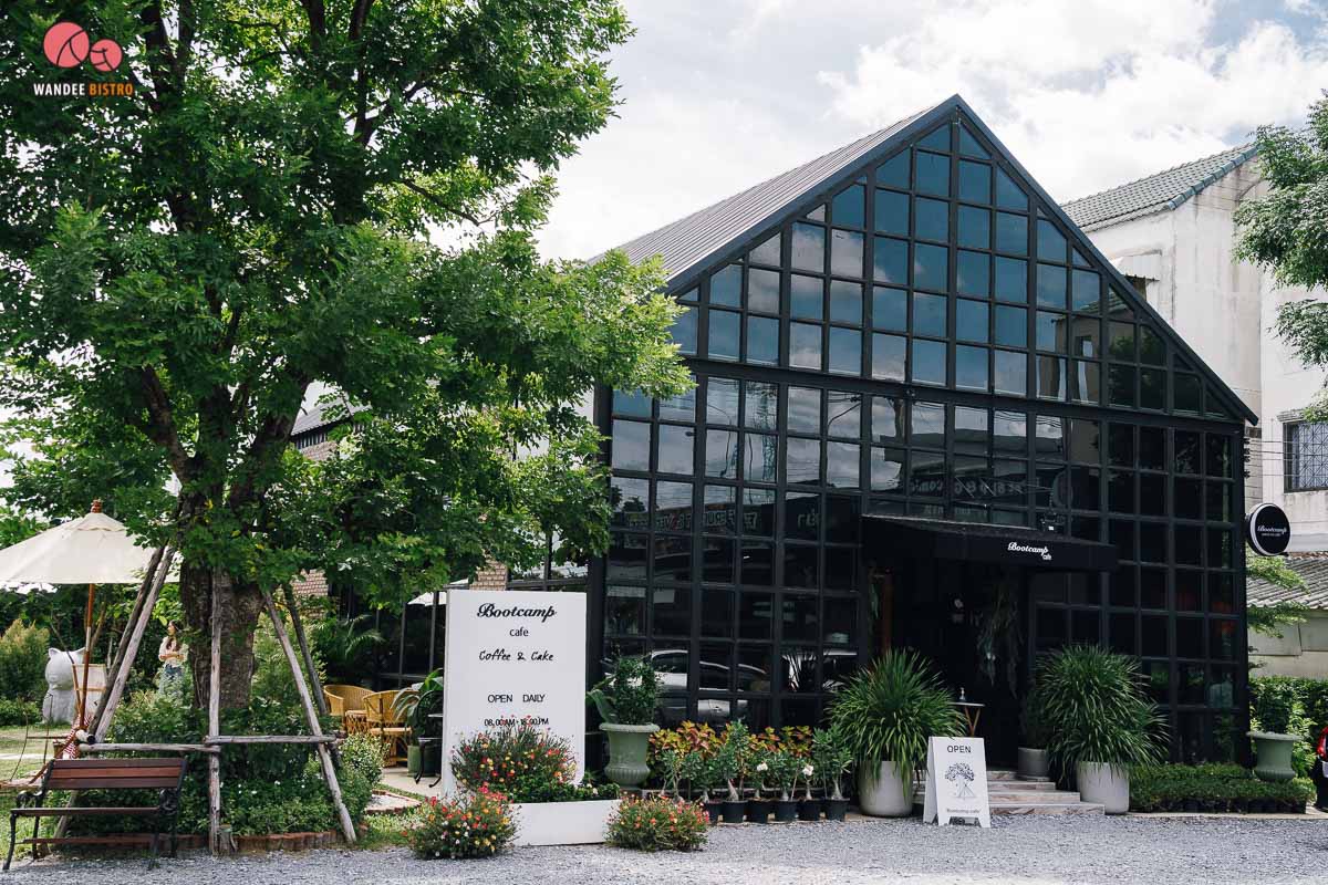 Bootcamp Cafe คาเฟ่เอาใจสายแคมป์ปิ้ง