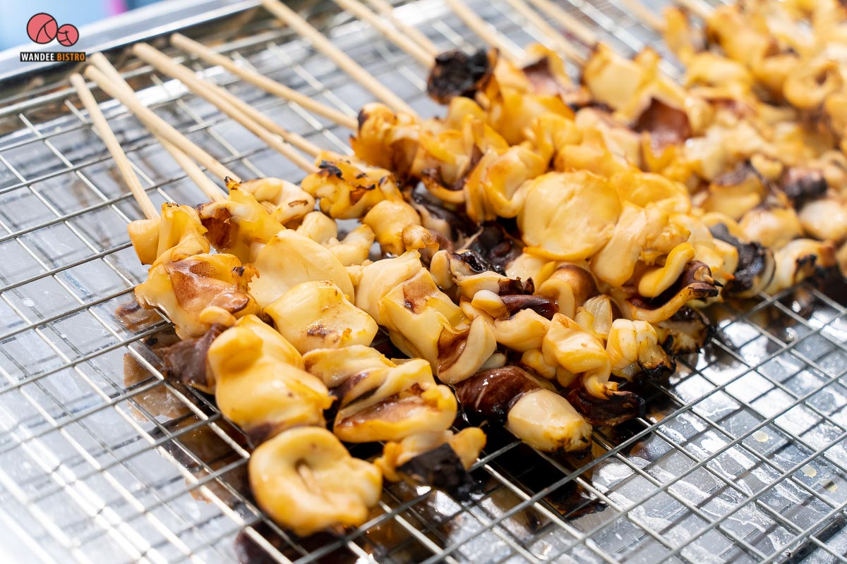 ถนนคนเดินตลาดคลองโอ่งอ่าง Street Art สุดแนว