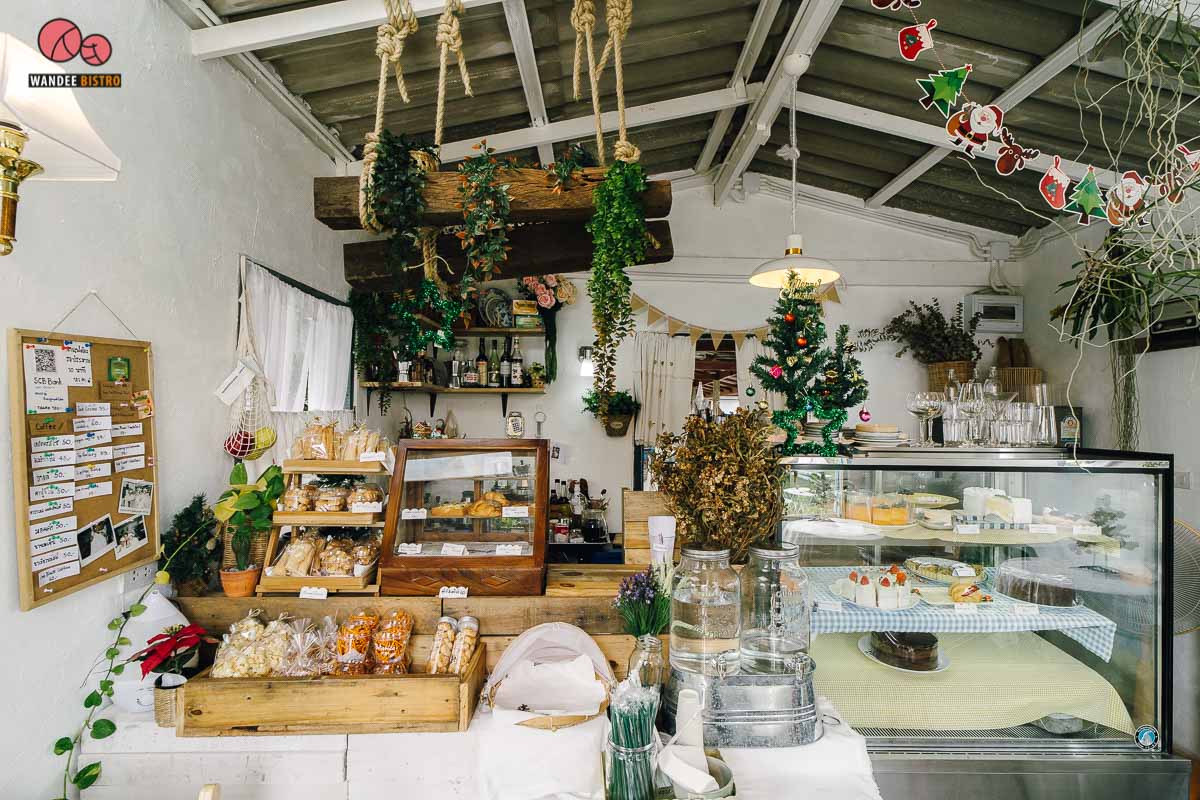 Botanica House คาเฟ่เล็กๆ ในสวนกล้วยไม้ น่ารักอบอุ่นกับเมนูโฮมเมด