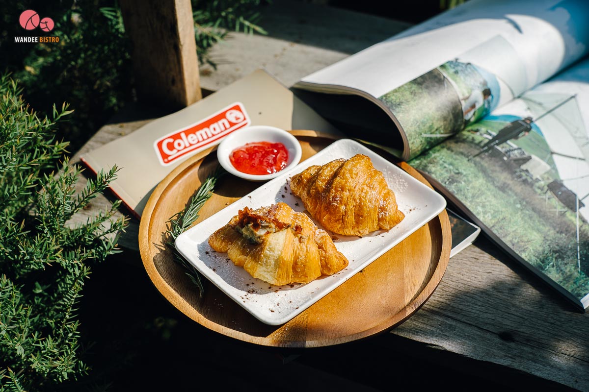 Resfeber Cafe คาเฟ่สไตล์แคมป์ปิ้งในสวน คลองสอง ปทุมธานี