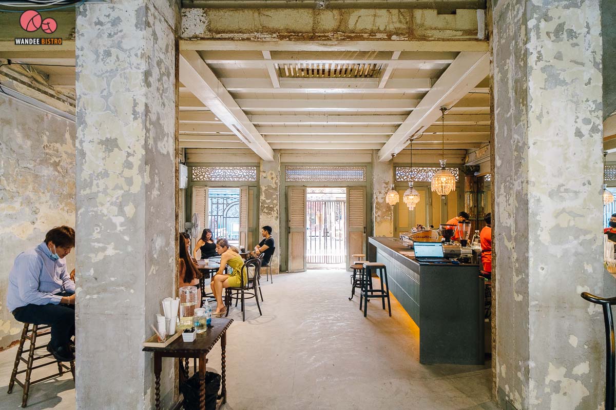 Patina จากตึกแถวเก่ากว่า 200 ปี สู่คาเฟ่เท่ๆ บรรยากาศร่วมสมัย