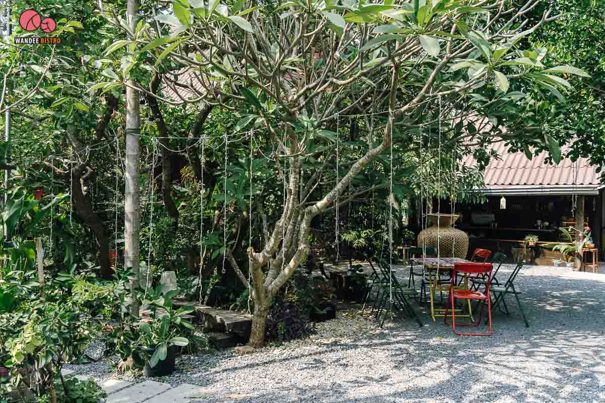 CABIN 4 Restaurant & Cafe ร้านสไตล์บ้านไม้หลังใหญ่ ร่มรื่น ผ่อนคลาย เงียบสงบ