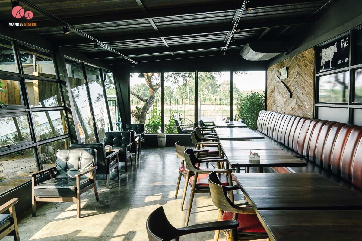 CABIN 4 Restaurant & Cafe ร้านสไตล์บ้านไม้หลังใหญ่ ร่มรื่น ผ่อนคลาย เงียบสงบ