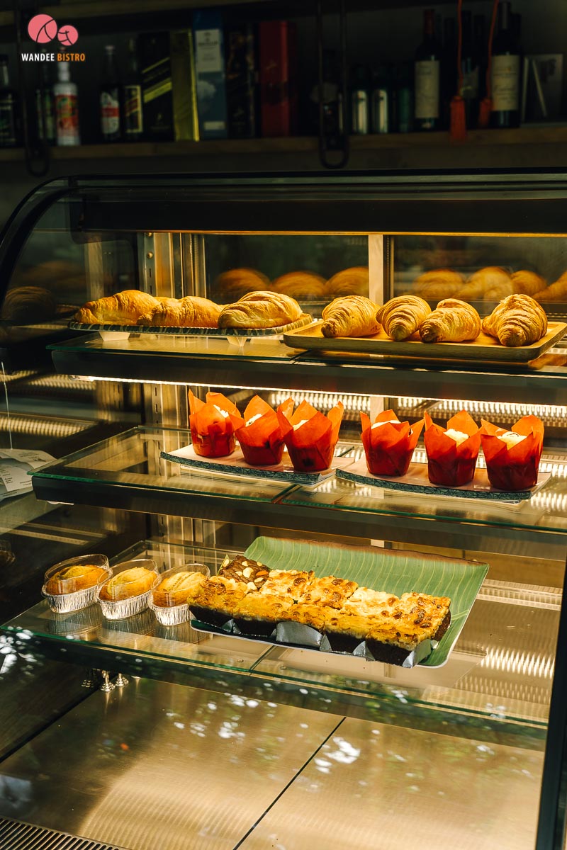 CABIN 4 Restaurant & Cafe ร้านสไตล์บ้านไม้หลังใหญ่ ร่มรื่น ผ่อนคลาย เงียบสงบ