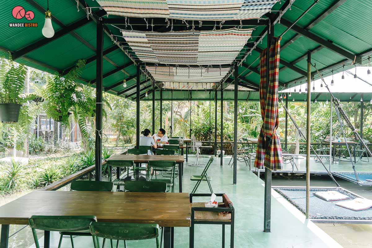 CABIN 4 Restaurant & Cafe ร้านสไตล์บ้านไม้หลังใหญ่ ร่มรื่น ผ่อนคลาย เงียบสงบ