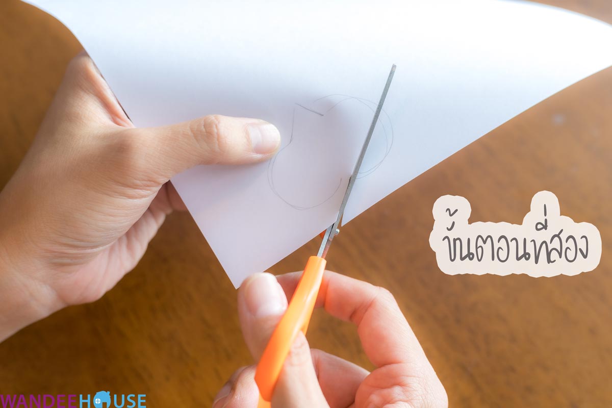 นกฮูกแกนกระดาษทิชชู่