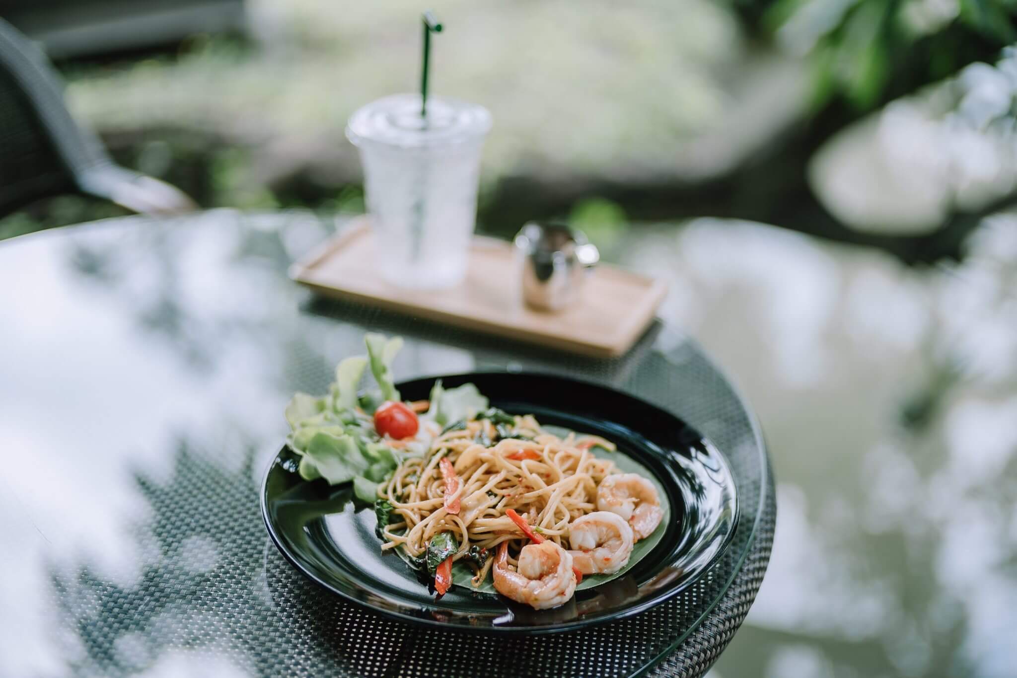 ชายสมัยคาเฟ่ 2498 บางกอก คาเฟ่น้องใหม่ ย่านเพชรเกษม - Chaai-Samai 2498 Bangkok